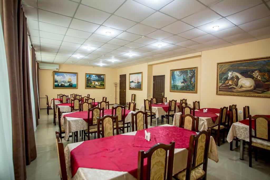 Premium Hotel Izmaïl Esterno foto